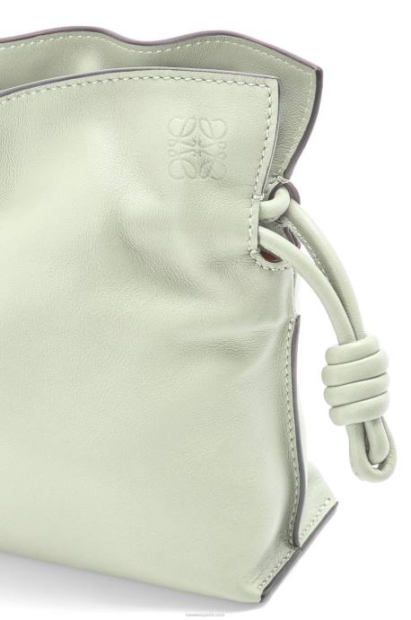 Loewe mujer bolso de mano mini flamenco de piel de becerro napa LP64205 celadón claro