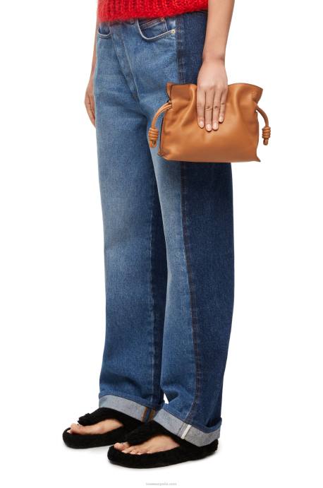 Loewe mujer bolso de mano mini flamenco de piel de becerro napa LP64216 cálido desierto