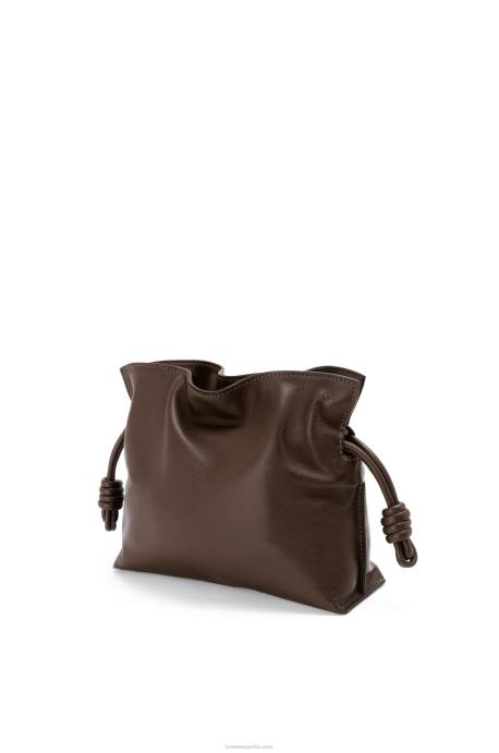 Loewe mujer bolso de mano mini flamenco de piel de becerro napa LP64555 chocolate