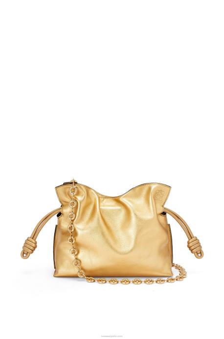 Loewe mujer bolso de mano mini flamenco de piel de becerro napa con cadena LP64333 oro