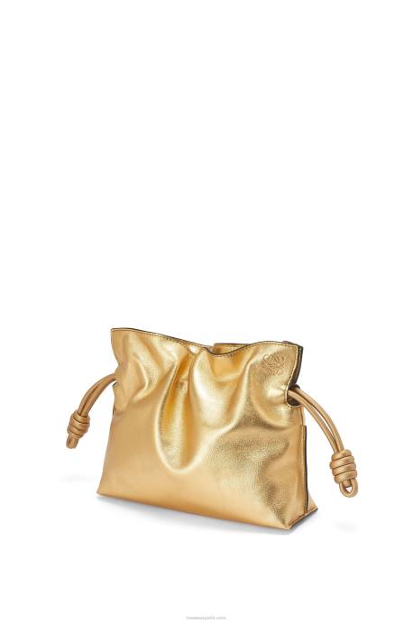 Loewe mujer bolso de mano mini flamenco de piel de becerro napa con cadena LP64333 oro
