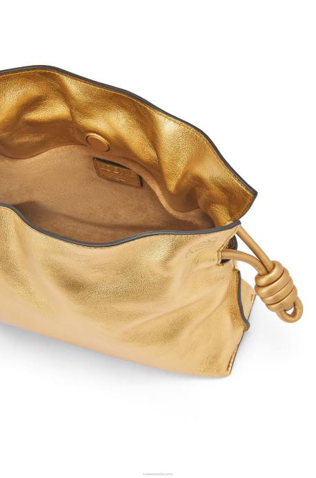 Loewe mujer bolso de mano mini flamenco de piel de becerro napa con cadena LP64333 oro