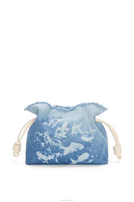 Loewe mujer clutch flamenco en denim LP64534 azul claro/marfil