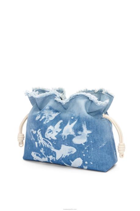Loewe mujer clutch flamenco grande en denim LP64391 azul claro/marfil