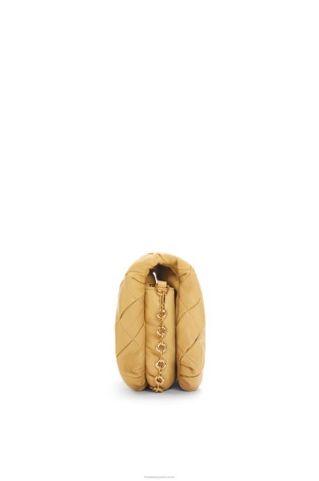 Loewe mujer Puffer goya de piel de cordero napa brillante plisada LP64381 mantequilla oscura