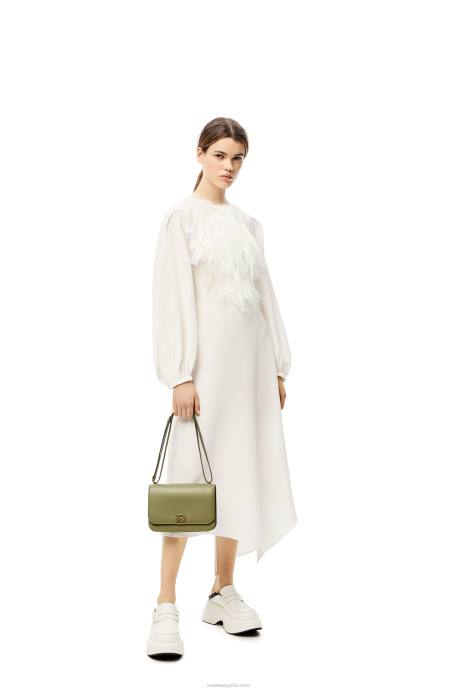 Loewe mujer bolso goya en piel de becerro de seda LP64301 aguacate verde