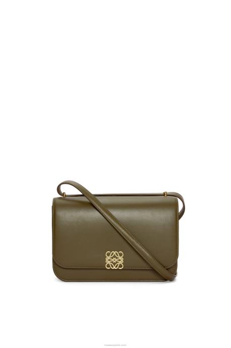 Loewe mujer bolso goya en piel de becerro de seda LP64374 verde caqui oscuro