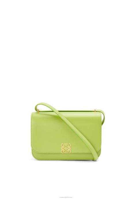 Loewe mujer bolso goya en piel de becerro de seda LP64509 judías verdes