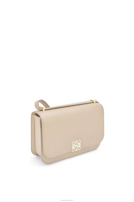 Loewe mujer bolso goya en piel de becerro de seda LP64546 fantasma de luz