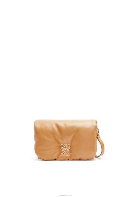 Loewe mujer bolso goya mini puffer de piel de cordero napa brillante LP64245 camello