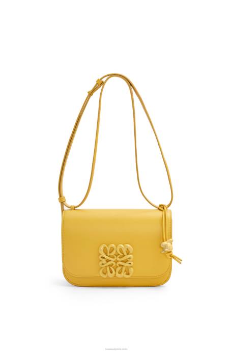 Loewe mujer bolso goya pequeño en piel de becerro de seda LP64263 glaseado amarillo pálido