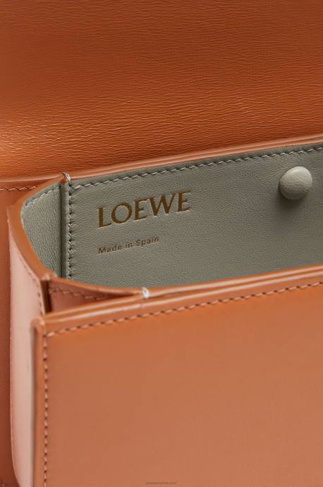 Loewe mujer bolso goya pequeño en piel de becerro de seda LP64280 broncearse