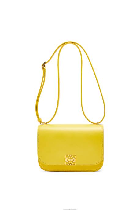 Loewe mujer bolso goya pequeño en piel de becerro de seda LP64304 amarillo
