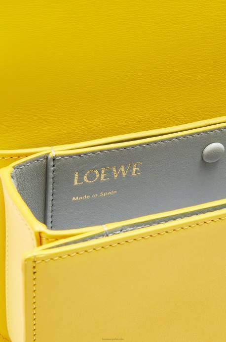 Loewe mujer bolso goya pequeño en piel de becerro de seda LP64304 amarillo