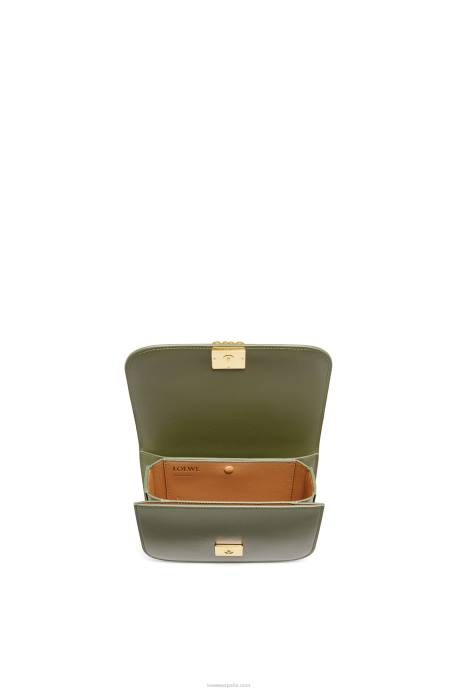 Loewe mujer bolso goya pequeño en piel de becerro de seda LP64307 aguacate verde