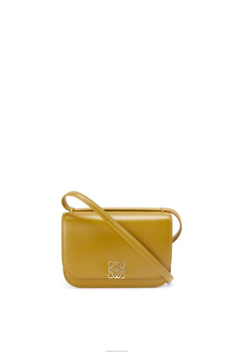 Loewe mujer bolso goya pequeño en piel de becerro de seda LP64496 ocre