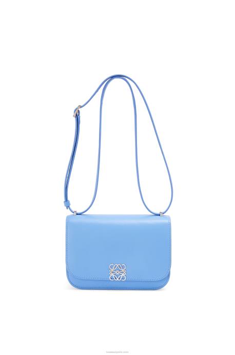 Loewe mujer bolso goya pequeño en piel de becerro de seda LP64508 azul celestino
