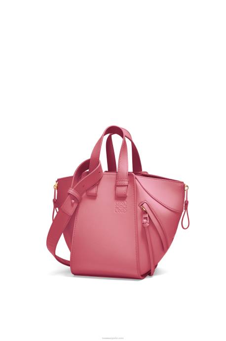 Loewe mujer Bolso compacto hamaca de piel de becerro satinada LP64488 ciruela
