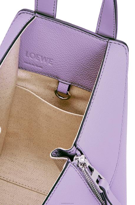 Loewe mujer bolso hamaca compacto de suave piel de becerro graneada LP64406 malva claro
