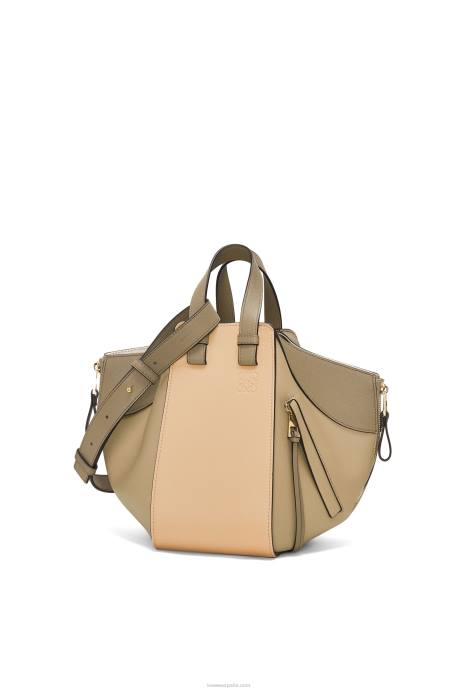 Loewe mujer bolso hamaca pequeño de piel de becerro clásica LP64440 verde arcilla/beige empolvado