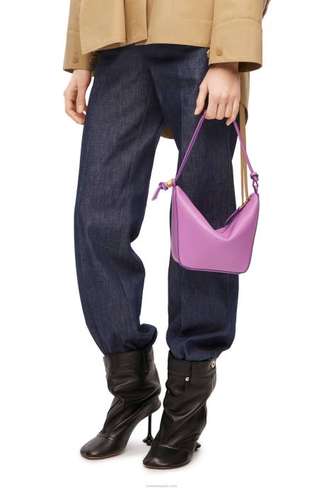Loewe mujer bolso hobo mini hammock de piel de becerro clásica LP64332 jara