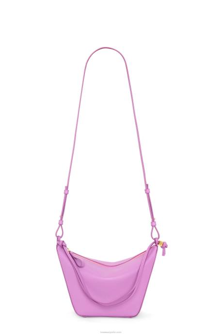 Loewe mujer bolso hobo mini hammock de piel de becerro clásica LP64332 jara