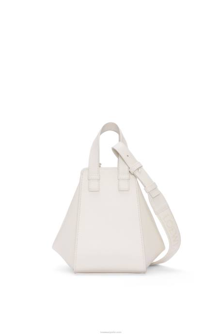 Loewe mujer hamaca compacta de piel de becerro satinada LP64462 esmalte blanco