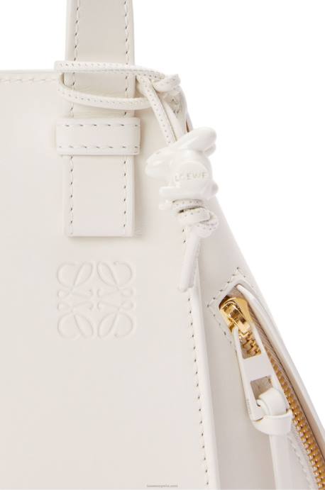 Loewe mujer hamaca compacta de piel de becerro satinada LP64462 esmalte blanco