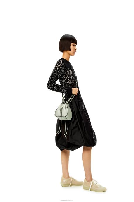 Loewe mujer mini hamaca con cordón en piel de becerro clásica LP64290 gris ceniza