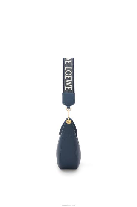 Loewe mujer Bolso luna pequeño de piel de becerro satinada y jacquard LP64482 azul ónix