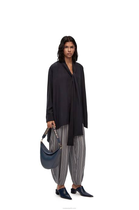 Loewe mujer bolso luna de piel de becerro satinada y jacquard LP64483 azul ónix