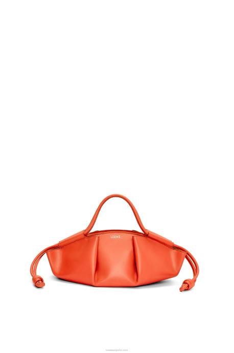 Loewe mujer bolso paseo pequeño de piel de becerro napa brillante LP64349 amanecer naranja