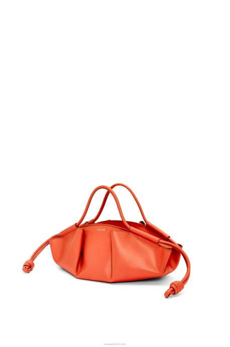 Loewe mujer bolso paseo pequeño de piel de becerro napa brillante LP64349 amanecer naranja