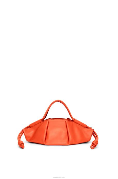 Loewe mujer bolso paseo pequeño de piel de becerro napa brillante LP64349 amanecer naranja