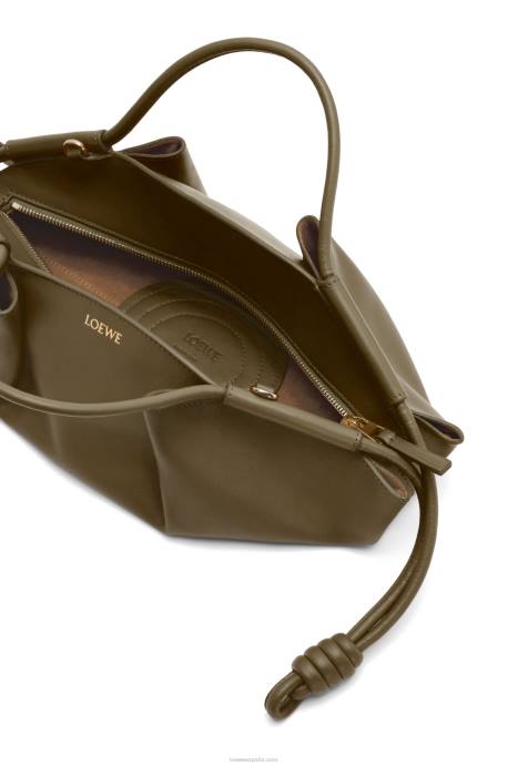 Loewe mujer bolso paseo pequeño de piel de becerro napa brillante LP64353 verde caqui oscuro