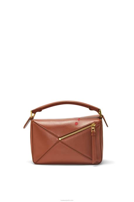 Loewe mujer Bolso puzzle calcifer pequeño de piel de becerro satinada LP64442 óxido