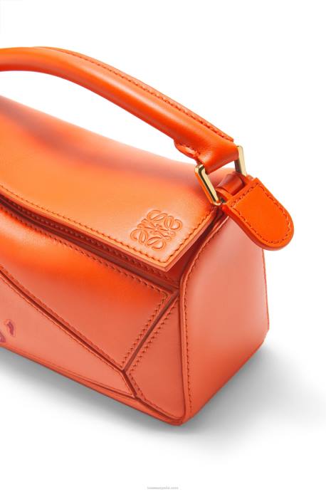 Loewe mujer Minibolso calcifer puzzle de piel de becerro satinada LP64261 naranja