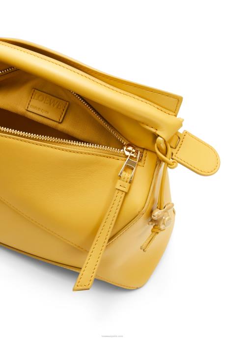 Loewe mujer bolso puzzle edge pequeño de piel de becerro satinada LP64530 glaseado amarillo pálido