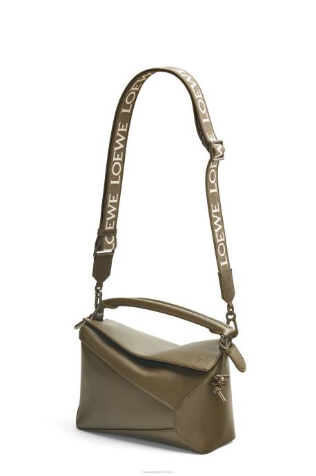 Loewe mujer bolso puzzle edge pequeño de piel de becerro satinada LP64536 glaseado de polvo de té