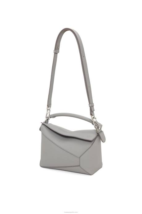 Loewe mujer bolso puzzle edge pequeño de suave piel de becerro graneada LP64366 Perla gris