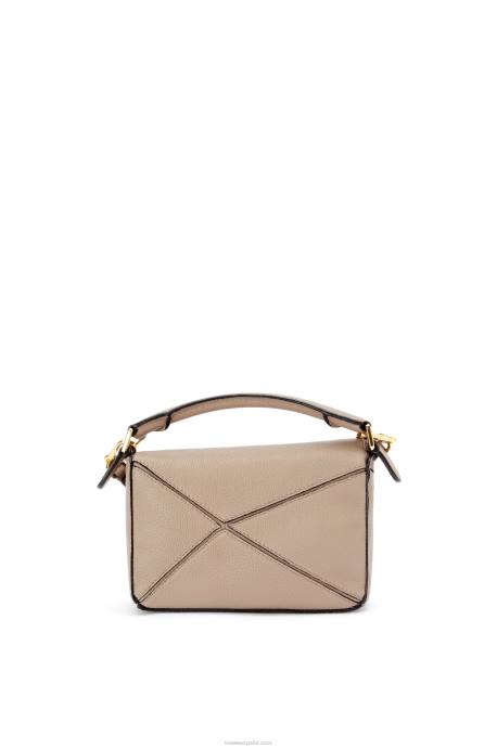 Loewe mujer bolso puzzle mini de suave piel de becerro granulada LP64220 arena