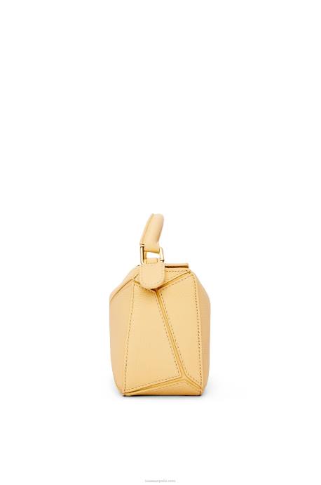 Loewe mujer bolso puzzle mini de suave piel de becerro granulada LP64234 mantequilla oscura