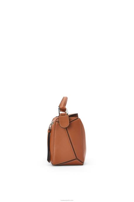 Loewe mujer bolso puzzle pequeño de piel de becerro clásica LP64364 broncearse