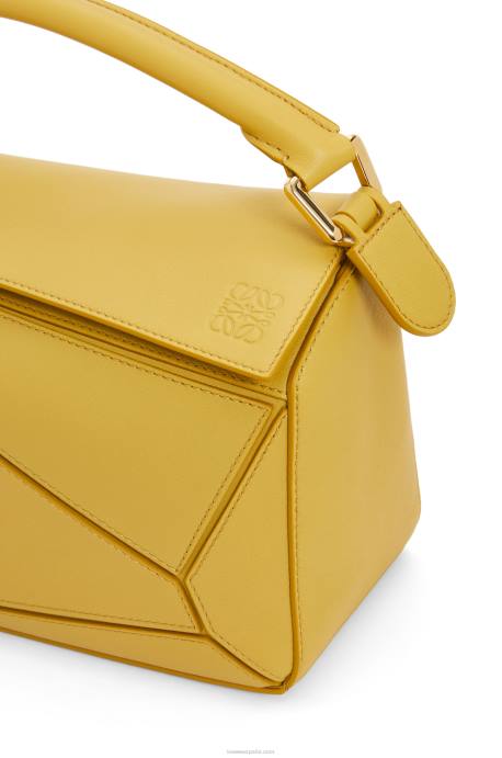 Loewe mujer bolso puzzle pequeño de piel de becerro clásica LP64365 ocre brillante