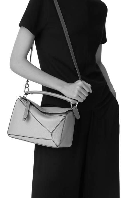 Loewe mujer bolso puzzle pequeño de piel de becerro clásica LP64516 gris ceniza/verde marmol