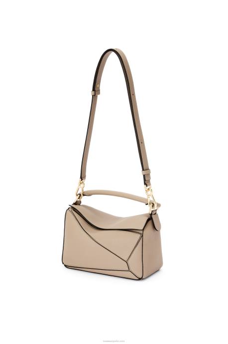 Loewe mujer bolso puzzle pequeño de suave piel de becerro granulada LP64397 arena