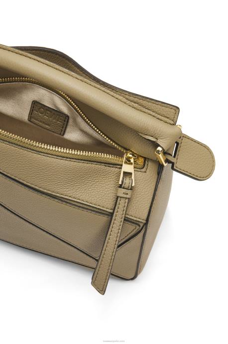 Loewe mujer bolso puzzle pequeño de suave piel de becerro granulada LP64535 alcachofa verde