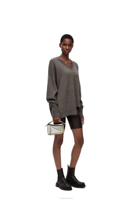 Loewe mujer minibolso puzzle de piel de becerro clásica LP64257 gris ceniza/celadón claro