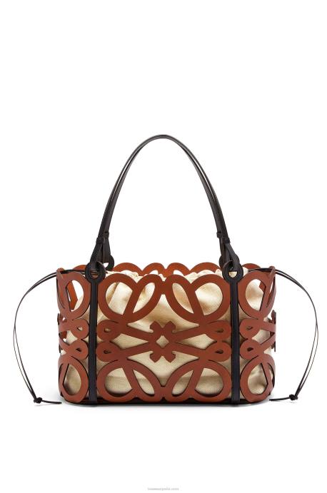 Loewe mujer bolso shopper con anagrama recortado de piel de becerro LP64127 broncearse