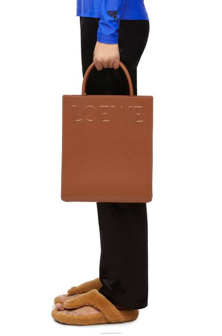 Loewe mujer bolso tote a5 estándar en piel de becerro elegante LP64116 broncearse